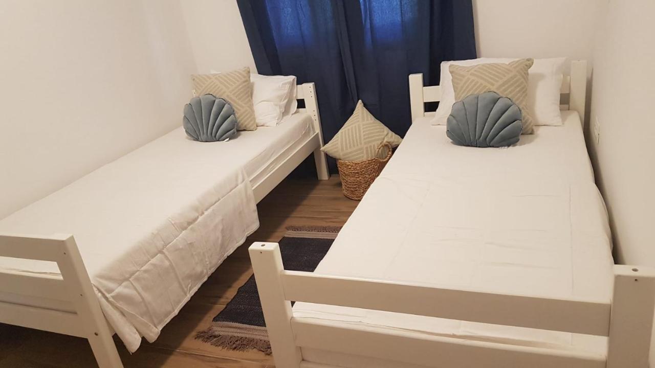 Pina Tourist Apartments Водице Екстер'єр фото